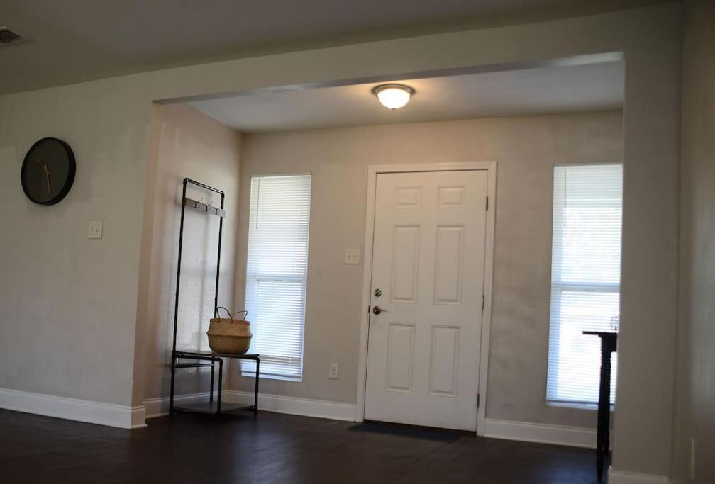 Comfortable 3 Bed, 2 Bath, Pet Friendly Home Close To Baton Rouge Denham Springs Extérieur photo